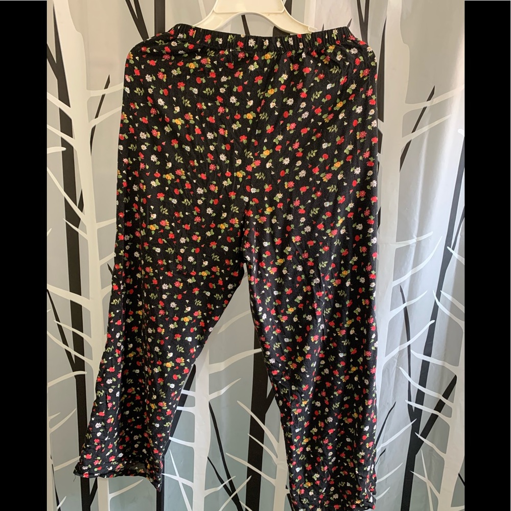 New Moves Floral Pants Sz S